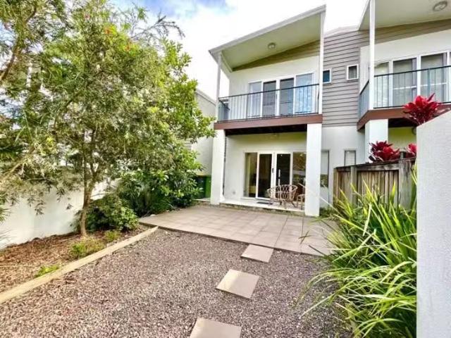 Cozy 3 BR 10/152 Burnett Street, Buderim, QLD 4556