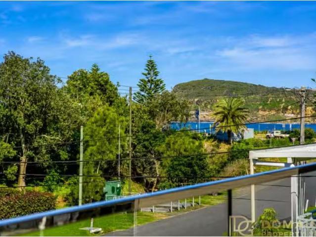 Rental! 3 BR 111 Del Rio Drive, Copacabana Apartment for rent.