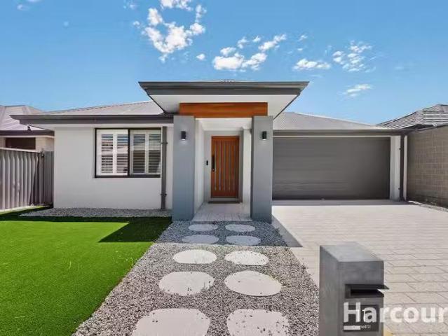Cheap 3 BR 11 Cornell Street, EGLINTON, WA 6034 House for Rent