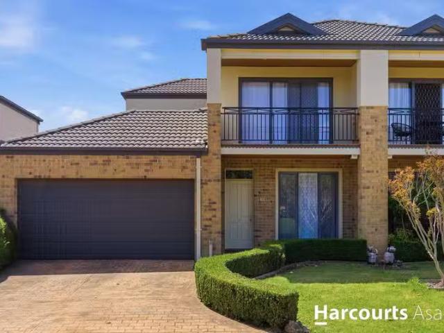 Unique 3 BR 12/18 26 Marlesford Crescent, Berwick, VIC 3806.