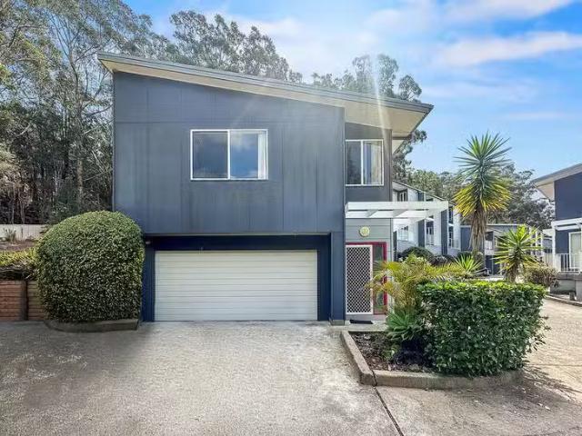 Deal! 3 BR 12/1A Woodbury Park Drive, Mardi, NSW 2259