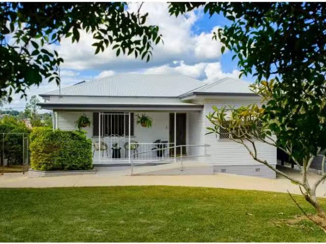Just in! 3 BR 12 Smyth Street, GYMPIE House for rent Listed b.