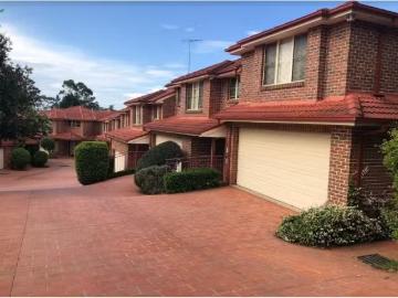 Just in! 3 BR 13/3 7 Warwick Parade, Castle Hill Townhouse for.