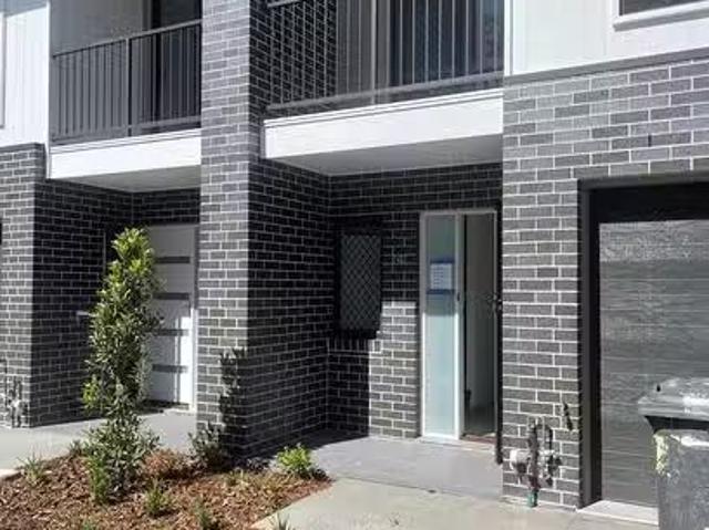 Deal! 3 BR 13/29 Sandi Street, Oxley, QLD 4075