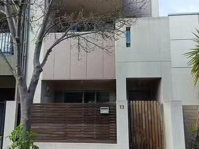 Unique 3 BR 13 Northcote Walk, Mawson Lakes, SA 5095