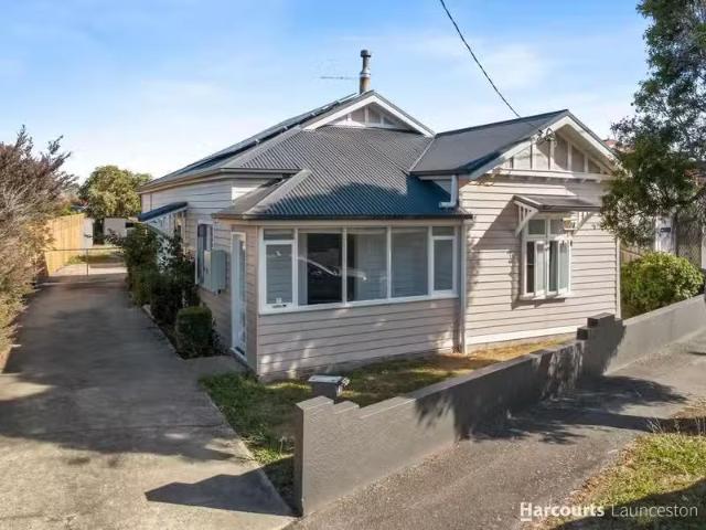 Cheap 3 BR 1 Ross Avenue, INVERMAY, TAS 7248 House for Rent