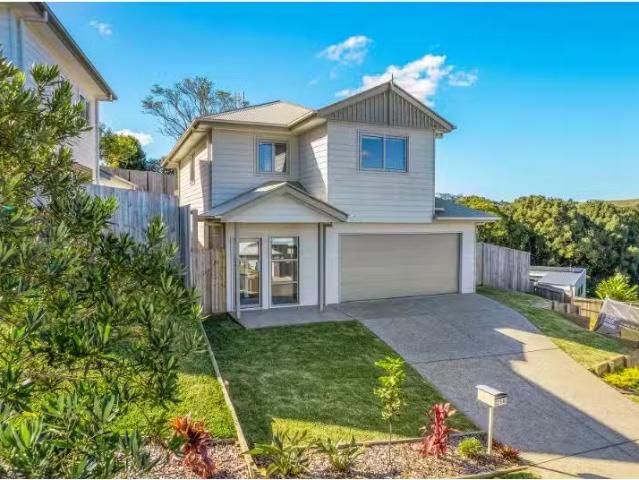Charming 3 BR 25A Charlotte St, Bangalow House for rent Liste.
