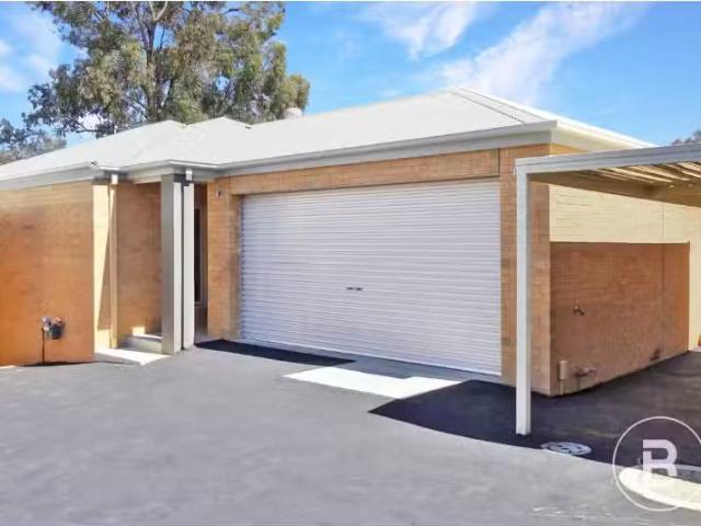 Unique 3 BR 29A Specimen Hill Road, Golden Square House for re.