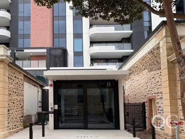 Just in! 3 BR 209/3 Church Avenue, Norwood House for rent Lis.