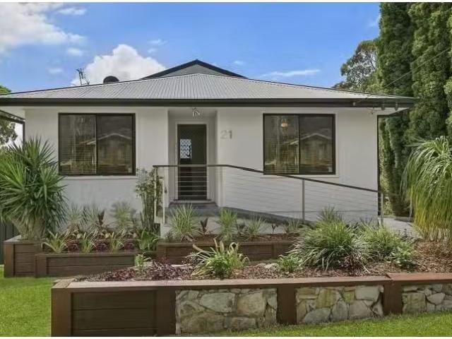 For Rent! 3 BR 21 Bay St, Balcolyn House for rent Listed by P.
