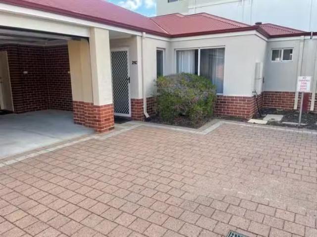 Charming 3 BR 21C Mona Avenue, Beckenham, WA 6107
