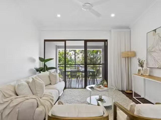 Cheap 3 BR 2/23 Biby Street, Tugun, QLD 4224