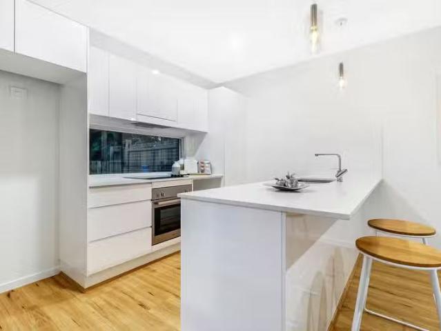 Nice 3 BR 2/21 23 Nelson Place, FERNY GROVE, QLD 4055 Townho.