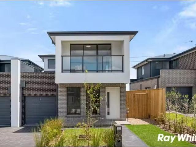 Deal! 3 BR 22 Drusilla Glade, RIVERSTONE House for rent Liste.