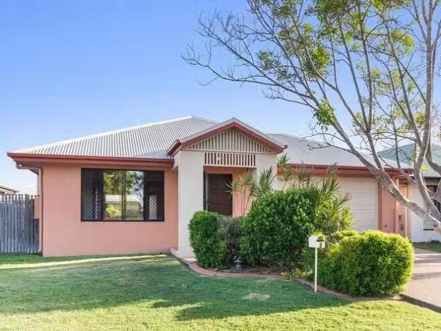 Cheap 3 BR 2 Fitzgerald Crescent, Kirwan, QLD 4817