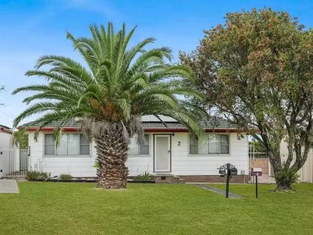 New 3 BR 2 Lakeside Drive, Kanahooka, NSW 2530
