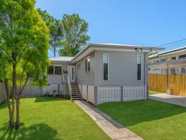 Unique 3 BR 35 Anson Street, Moorooka, QLD 4105