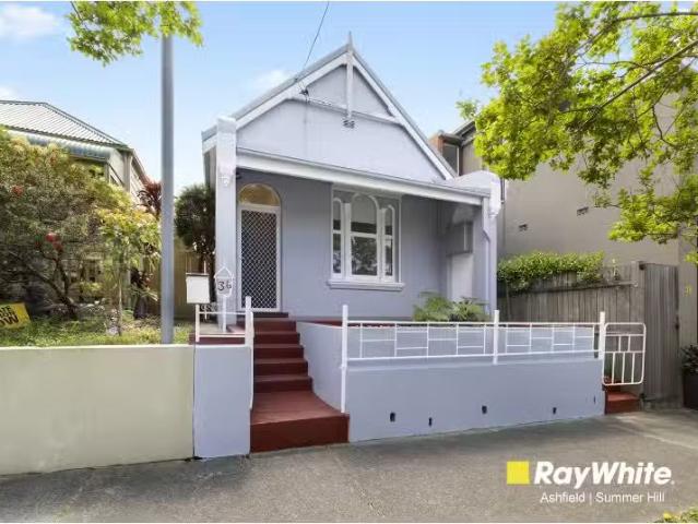 Charming 3 BR 36 O'neill Street, LILYFIELD House for rent Lis.
