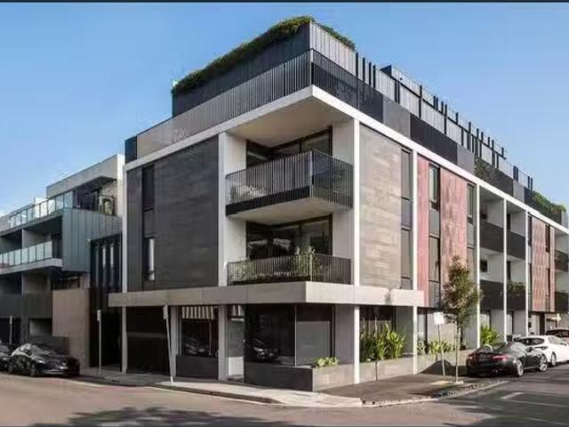 Cozy 3 BR 301/10 Bond Street, South Yarra, VIC 3141