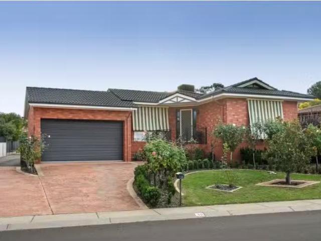 Rental! 3 BR 30 Mockridge Drive, Kangaroo Flat House for rent.