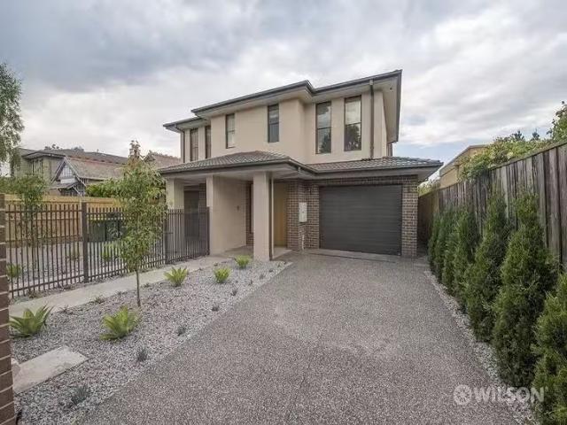 Cozy 3 BR 30A Melby Avenue, St Kilda East, VIC 3183