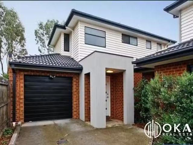 Nice 3 BR 3/33 Dowling Avenue, Hoppers Crossing, VIC 3029