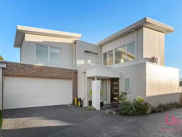 Nice 3 BR 3/38 Heatherhill Road, Frankston, VIC 3199
