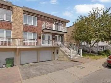 Apartment to rent in Île-aux-Hérons
