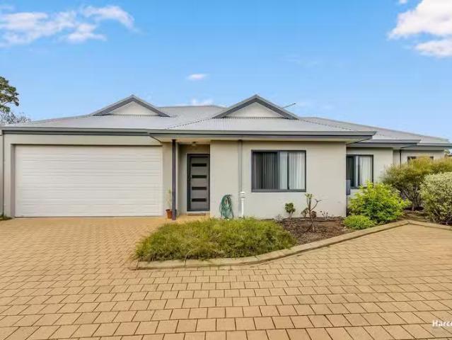 Nice 3 BR 4/5 Turner Place, KELMSCOTT, WA 6111 House for Rent