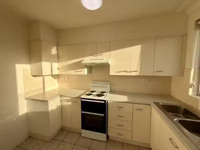 Rental! 3 BR 4/7 Toormina Place, COFFS HARBOUR Apartment for r.