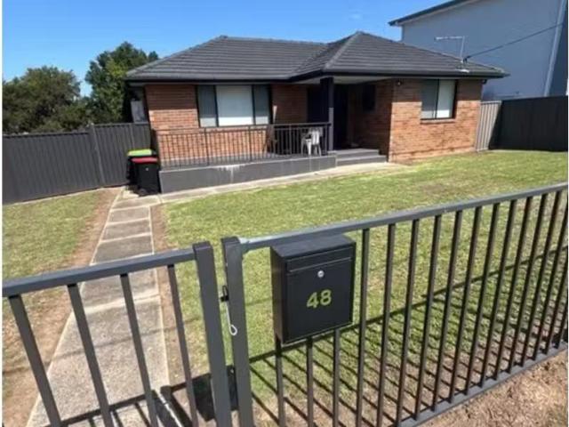 Rental! 3 BR 48 Grove Street, Casula House for rent Listed by.