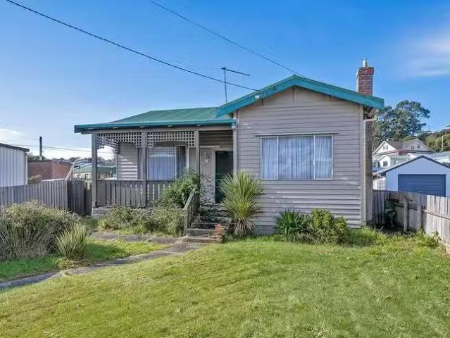 Nice 3 BR 49 Goldie Street, Smithton, TAS 7330