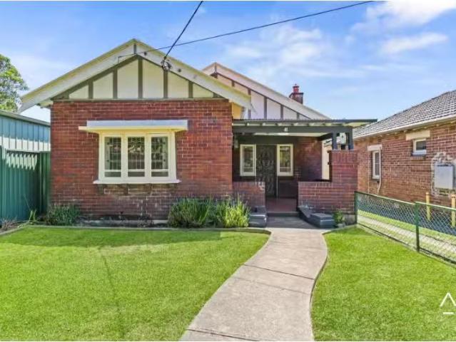 For Rent! 3 BR 41 Archer Street, BURWOOD House for rent Liste.