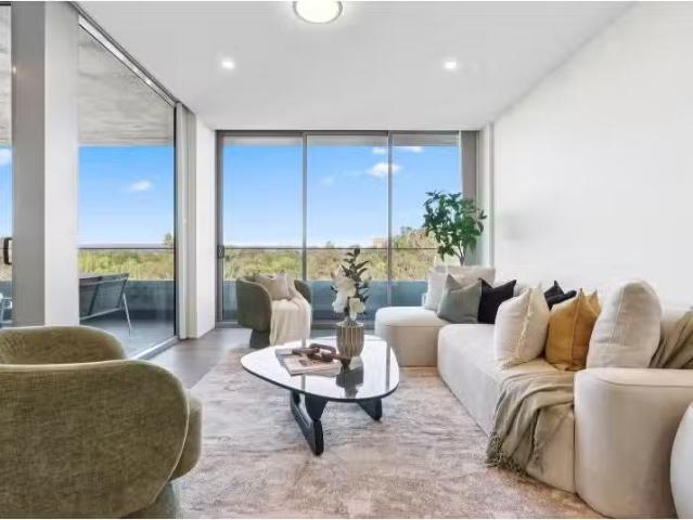 Rental! 3 BR 43/3 Burbury Close, Barton Apartment for rent Li.