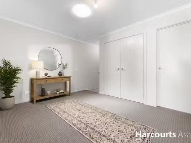 Rental! 3 BR 5/7 Cyan Crescent, Officer, VIC 3809 Townhouse.
