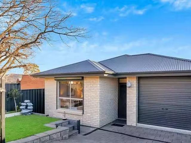 Just in! 3 BR 58A Valiant Road, HOLDEN HILL, SA 5088 House f.