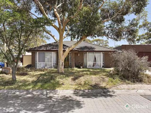 Unique 3 BR 59 Westward Ho Drive, Sunbury, VIC 3429