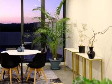 Just in! 3 BR 506/100 De Burgh Street, Lyneham, ACT 2602