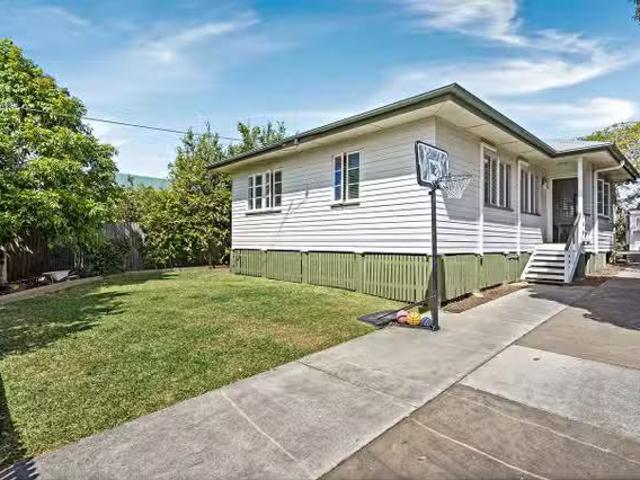 Charming 3 BR 50 Heyford Street, MOUNT GRAVATT EAST, QLD 4122.