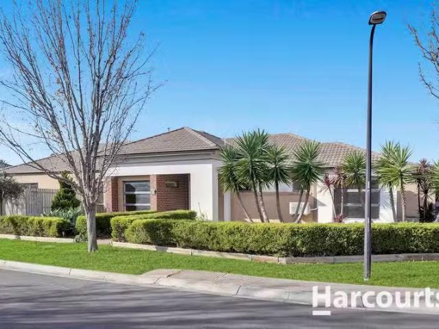 For Rent! 3 BR 5 Lanark Place, DEER PARK, VIC 3023 House for.