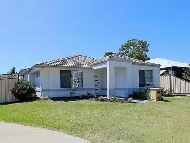 Cheap 3 BR 64 Natures Loop, Erskine, WA 6210