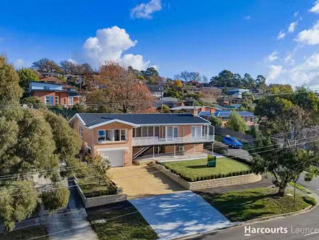 Charming 3 BR 69 Riseley Street, KINGS MEADOWS, TAS 7249 Hou.