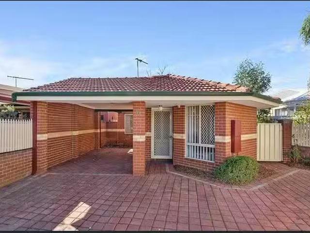 Deal! 3 BR 6/110 Woodrow Avenue, Dianella, WA 6059