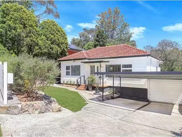 Cozy 3 BR 62 Charles Place, Jannali House for rent Listed by.