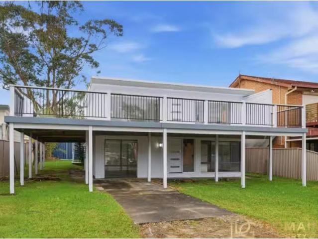 Deal! 3 BR 77 Liamena Avenue, San Remo House for rent Listed.