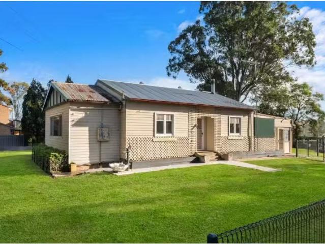 For Rent! 3 BR 720 Kurmond Road, Freemans Reach House for rent.