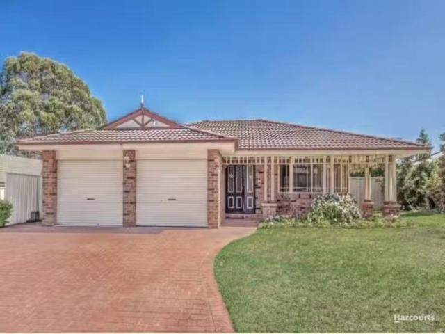 Just in! 3 BR 89 Waterworth Drive, Narellan Vale House for ren.