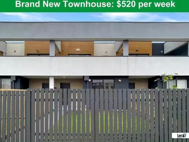 Rental! 3 BR 832C Plenty Road, South Morang, VIC 3752