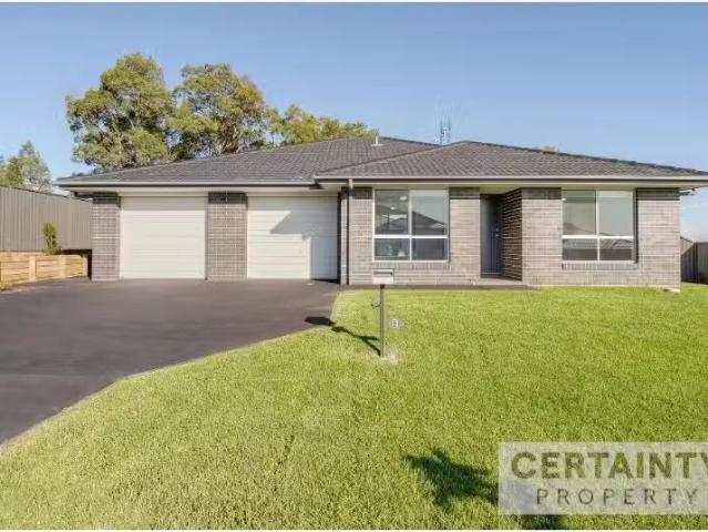 Unique 3 BR 8 Roses Way, Farley House for rent Listed by Cert.