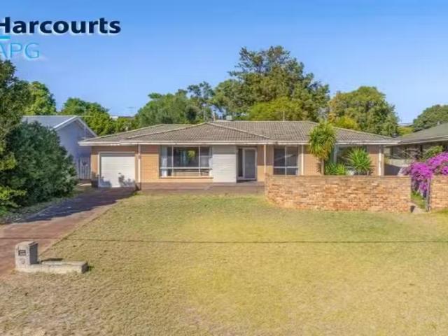 Charming 3 BR 9 Tilley, EAST BUNBURY, WA 6230 House for Rent